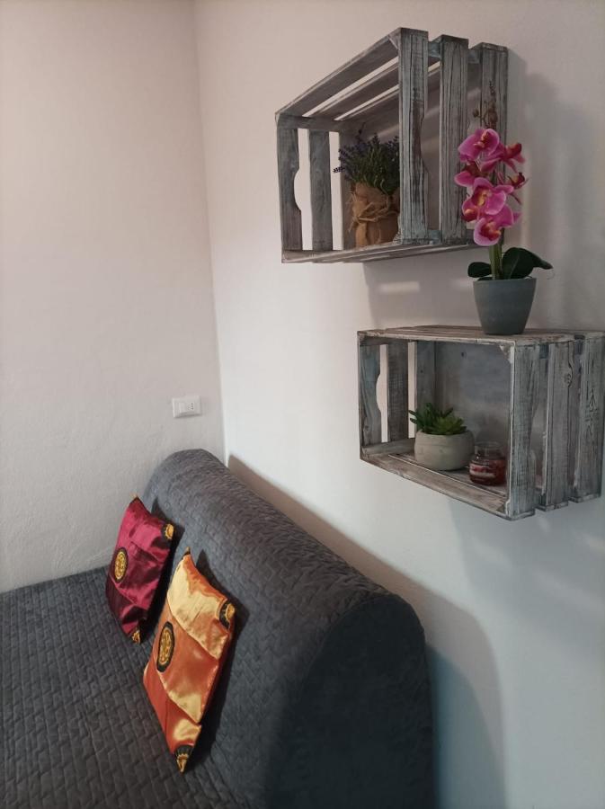 Lake View Studio Flat Riva del Garda Eksteriør bilde